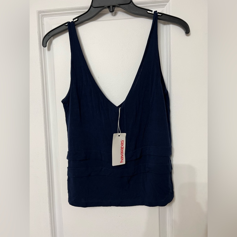 NWT cropped tank by Havaianas